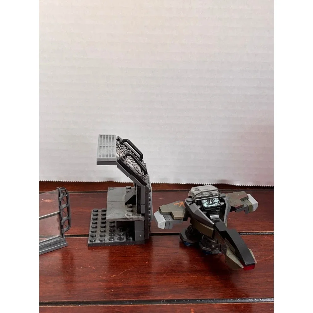Mega Bloks Halo UNSC Command Center Terminal Hover Bike Vehicle Set Dark Grey